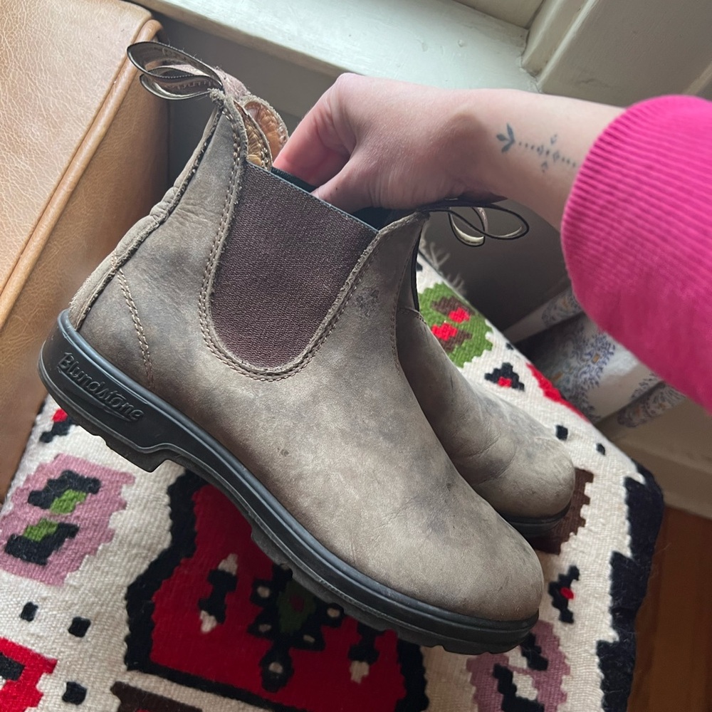 Blundstone rustic brown 585 boots